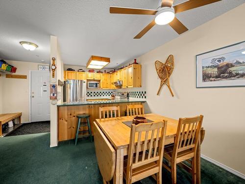 113-1320 Henry Rd, Courtenay, BC - Indoor Photo Showing Bedroom