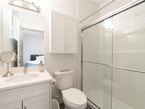 37-300 Grosskleg Way, Lake Cowichan, BC - Indoor Photo Showing Bathroom