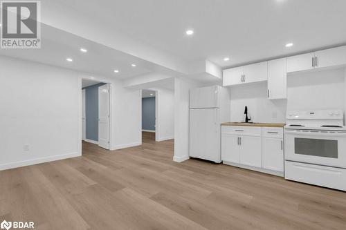 3213 Highway 37, Belleville, ON - Indoor Photo Showing Kitchen