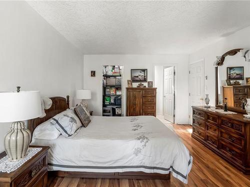 307-7865 Patterson Rd, Central Saanich, BC - Indoor Photo Showing Bedroom