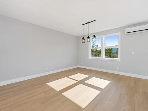 7065 Brailsford Pl, Sooke, BC - Indoor Photo Showing Other Room