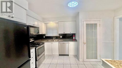 203 Mccraney Street W, Oakville, ON - Indoor Photo Showing Kitchen With Double Sink