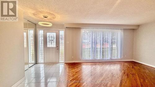 203 Mccraney Street W, Oakville, ON - Indoor Photo Showing Other Room