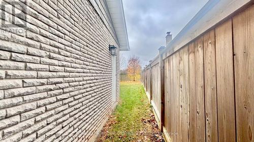 203 Mccraney Street W, Oakville, ON - Indoor Photo Showing Other Room