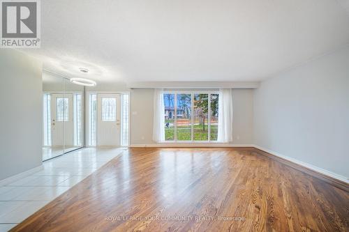 203 Mccraney Street W, Oakville, ON - Indoor Photo Showing Other Room