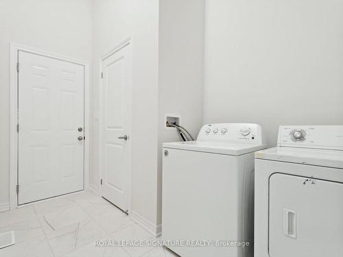 28 Tamworth Terr, Barrie, ON - Indoor Photo Showing Laundry Room