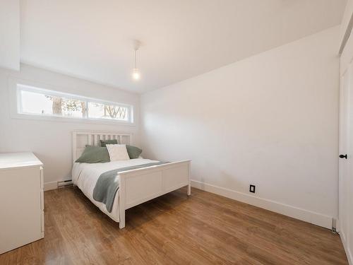 Chambre Ã Â coucher - 275 Rue Durham, Saint-Bruno-De-Montarville, QC - Indoor Photo Showing Bedroom