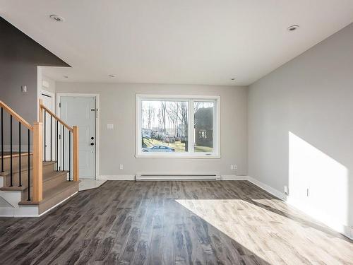 Overall view - A-8 Rue Du Parc-Notre-Dame, Léry, QC - Indoor Photo Showing Other Room