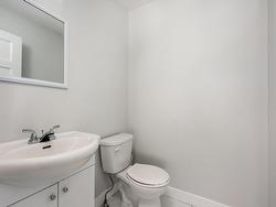 Powder room - 