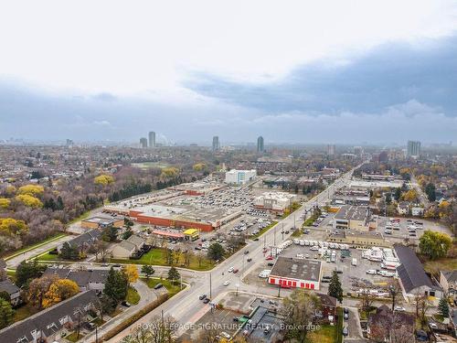 4 Greenleaf Cres, Brampton, ON - Outdoor With View