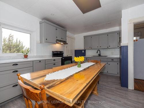 204117 Highway 26, Meaford, ON - Indoor Photo Showing Kitchen