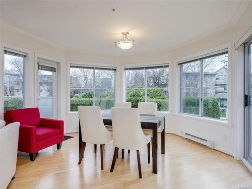 209-405 Quebec St, Victoria, BC - Indoor Photo Showing Dining Room