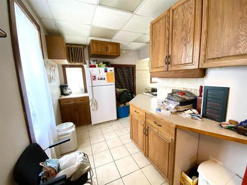 395 Hebert Street, Thunder Bay, ON - Indoor Photo Showing Kitchen