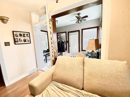 395 Hebert Street, Thunder Bay, ON - Indoor Photo Showing Bedroom