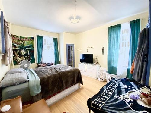 395 Hebert Street, Thunder Bay, ON - Indoor Photo Showing Bedroom