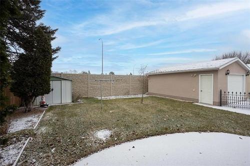 51 Pinecrest Bay, Winnipeg, MB 