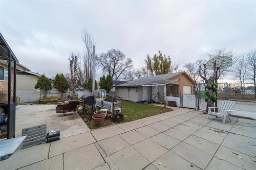 722 Leila Ave, Winnipeg, MB 