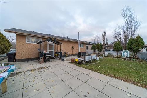 722 Leila Ave, Winnipeg, MB 