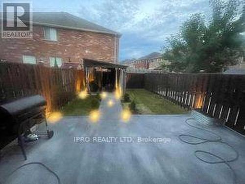 3155 Cabano Crescent, Mississauga, ON - Outdoor