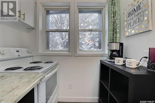 1530 Montague Street, Regina, SK - Indoor Photo Showing Kitchen