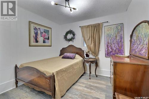 1530 Montague Street, Regina, SK - Indoor Photo Showing Bedroom