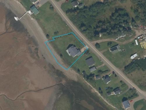 320 Pier Road, Parrsboro, NS 