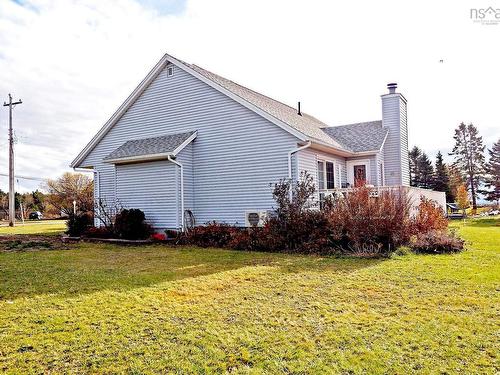 320 Pier Road, Parrsboro, NS 