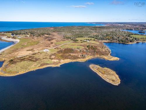 171 Cranberry Head Road, Chegoggin, NS 