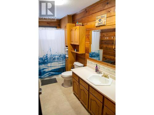 1344 Lakeview Drive, Quesnel, BC - Indoor Photo Showing Bathroom