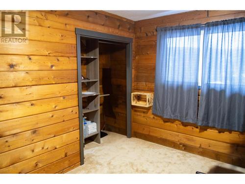 1344 Lakeview Drive, Quesnel, BC - Indoor Photo Showing Bedroom