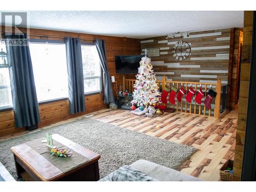 1344 Lakeview Drive, Quesnel, BC - Indoor