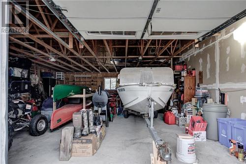 1514 Highway 69 N, Valley East, ON - Indoor Photo Showing Garage