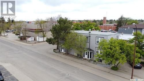 301 Cheadle Street E, Swift Current, SK - Outdoor