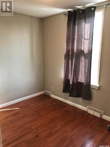 301 Cheadle Street E, Swift Current, SK - Indoor Photo Showing Other Room