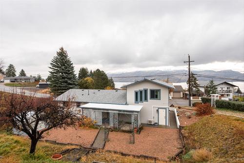 6040 Ellison Avenue, Peachland, BC - Outdoor