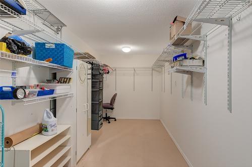 6040 Ellison Avenue, Peachland, BC - Indoor With Storage