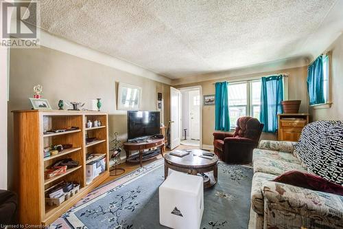 1121 Trafalgar Street, London, ON - Indoor Photo Showing Living Room