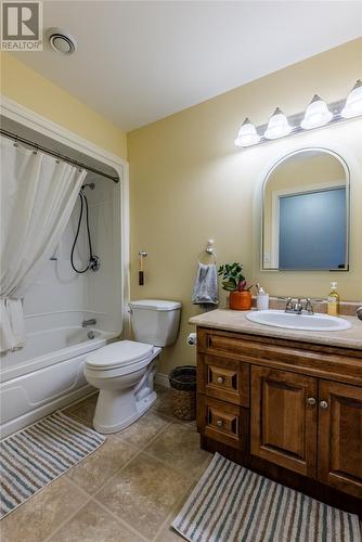 84 Hibbs Road, Conception Bay South, NL - Indoor Photo Showing Bathroom