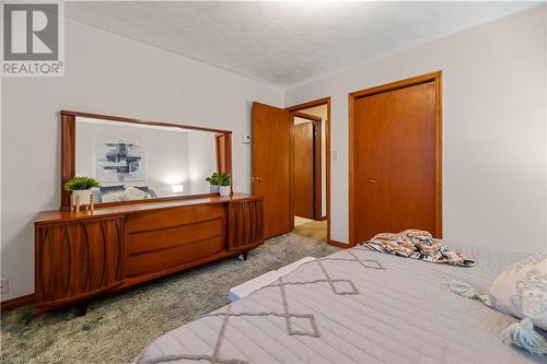 831 O'Brien Street, North Bay, ON - Indoor Photo Showing Bedroom