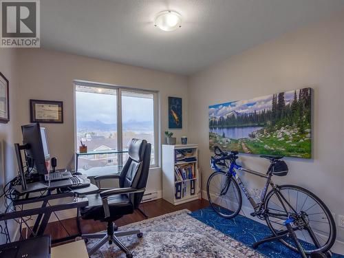 256 Hastings Avenue Unit# 411, Penticton, BC - Indoor Photo Showing Office