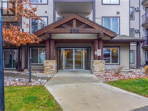 256 Hastings Avenue Unit# 411, Penticton, BC - Outdoor With Facade