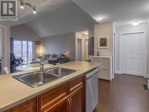 256 Hastings Avenue Unit# 411, Penticton, BC - Indoor Photo Showing Kitchen With Double Sink