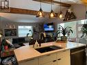 3416 8Th Avenue, Castlegar, BC  - Indoor Photo Showing Kitchen 