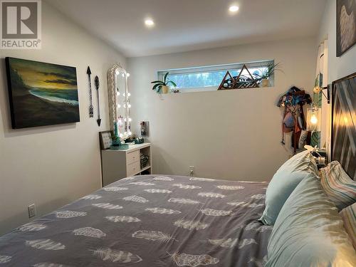 3416 8Th Avenue, Castlegar, BC - Indoor Photo Showing Bedroom