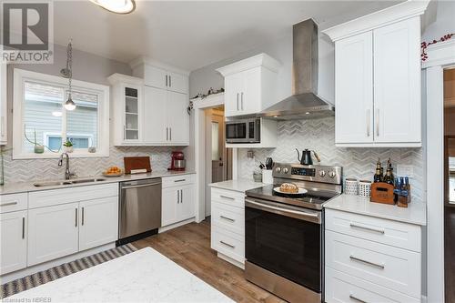 944 Copeland Street, North Bay, ON - Indoor Photo Showing Kitchen