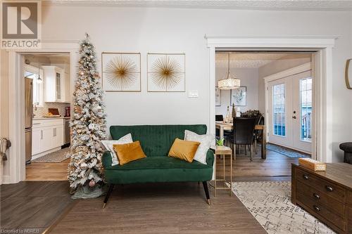 944 Copeland Street, North Bay, ON - Indoor Photo Showing Living Room