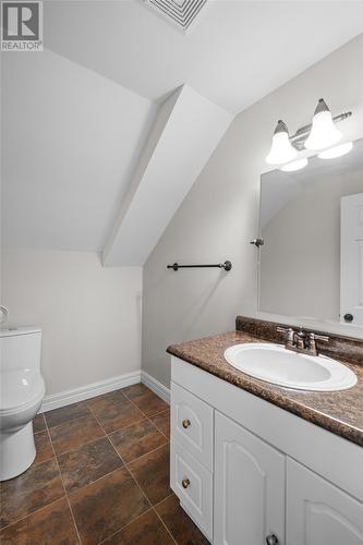 7 Horatio Close, Mount Pearl, NL - Indoor Photo Showing Bathroom