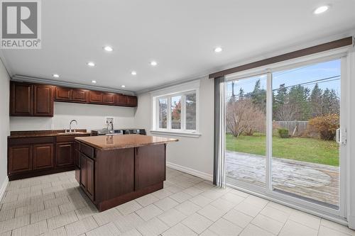 7 Horatio Close, Mount Pearl, NL - Indoor Photo Showing Kitchen