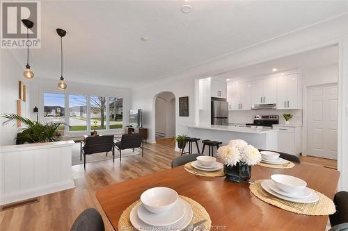 208 Robson Road, Leamington, ON - Indoor Photo Showing Dining Room