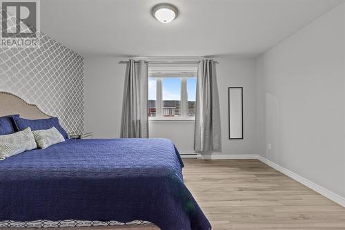 54 Great Eastern Avenue, St. John'S, NL - Indoor Photo Showing Bedroom